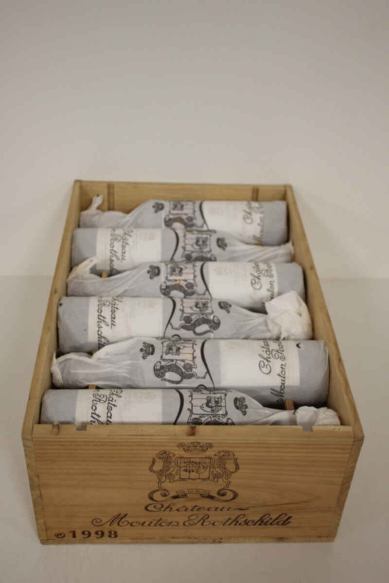 Chateau Mouton Rothschild 1998