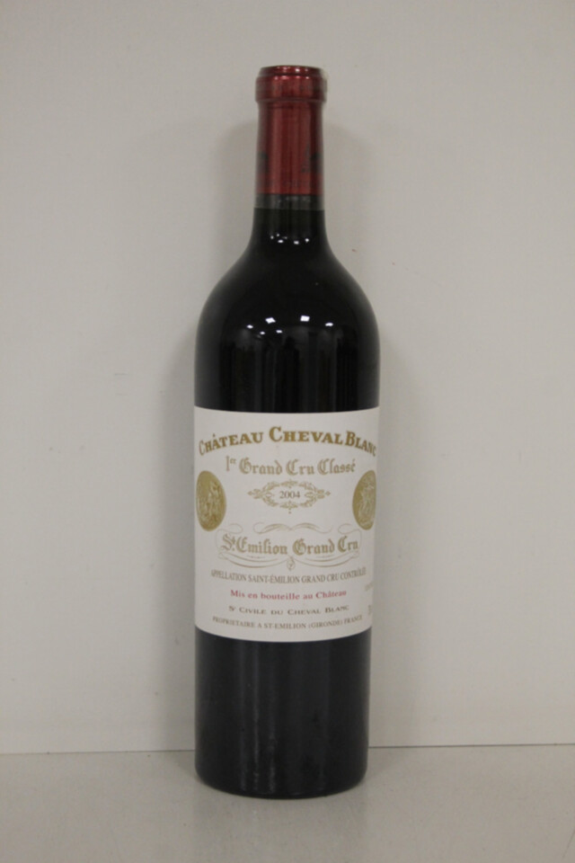 Chateau Cheval Blanc, 2004
