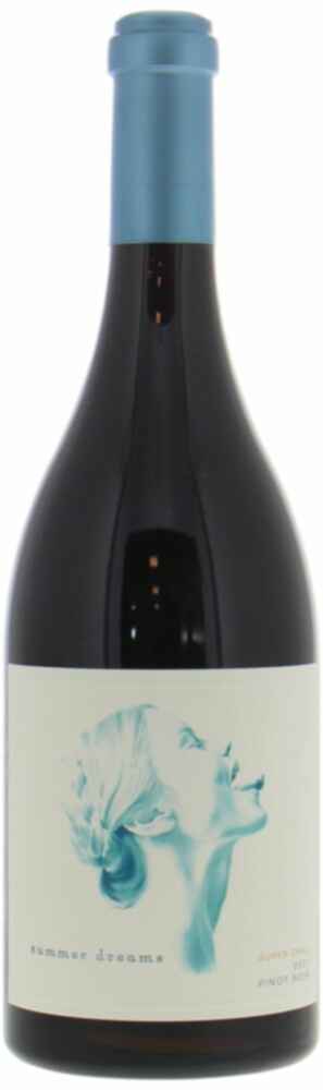 Summer Dreams Super Chill Pinot Noir 2021