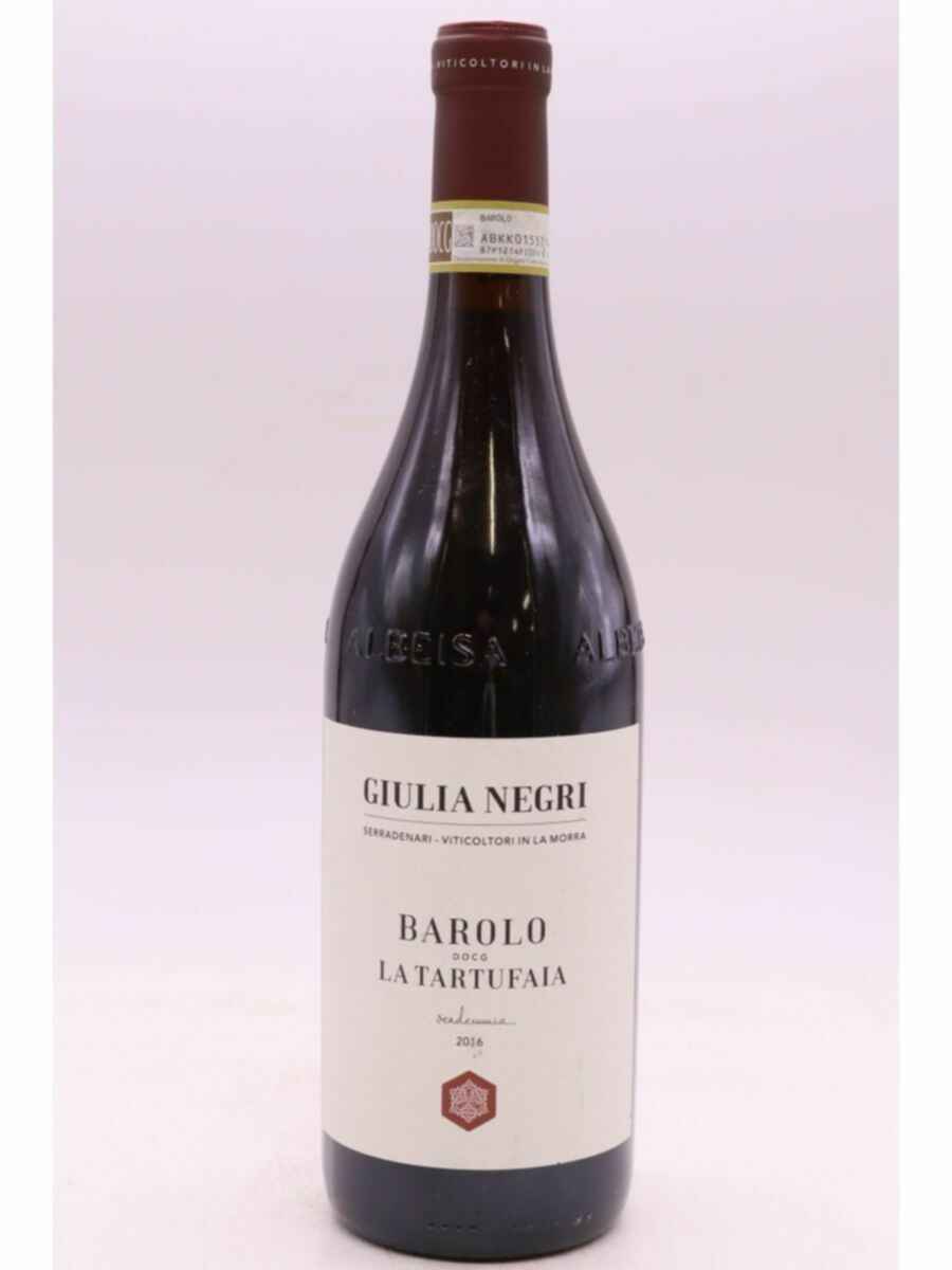 Giulia Negri Barolo La Tartufaia 2016