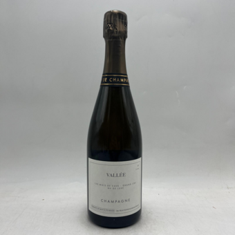 Les Monts Fournois Vallee 130 Mois De Cave  De Luxe Champagne 1er Cru N.V.