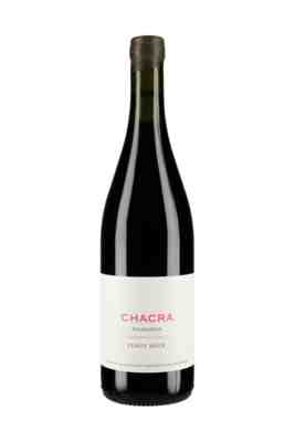 Bodega Chacra Cincuenta Y Cinco Pinot Noir 2022